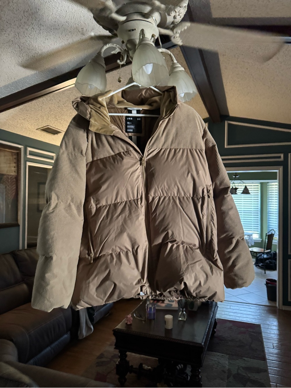 Under Armour limitless down coat/jacket